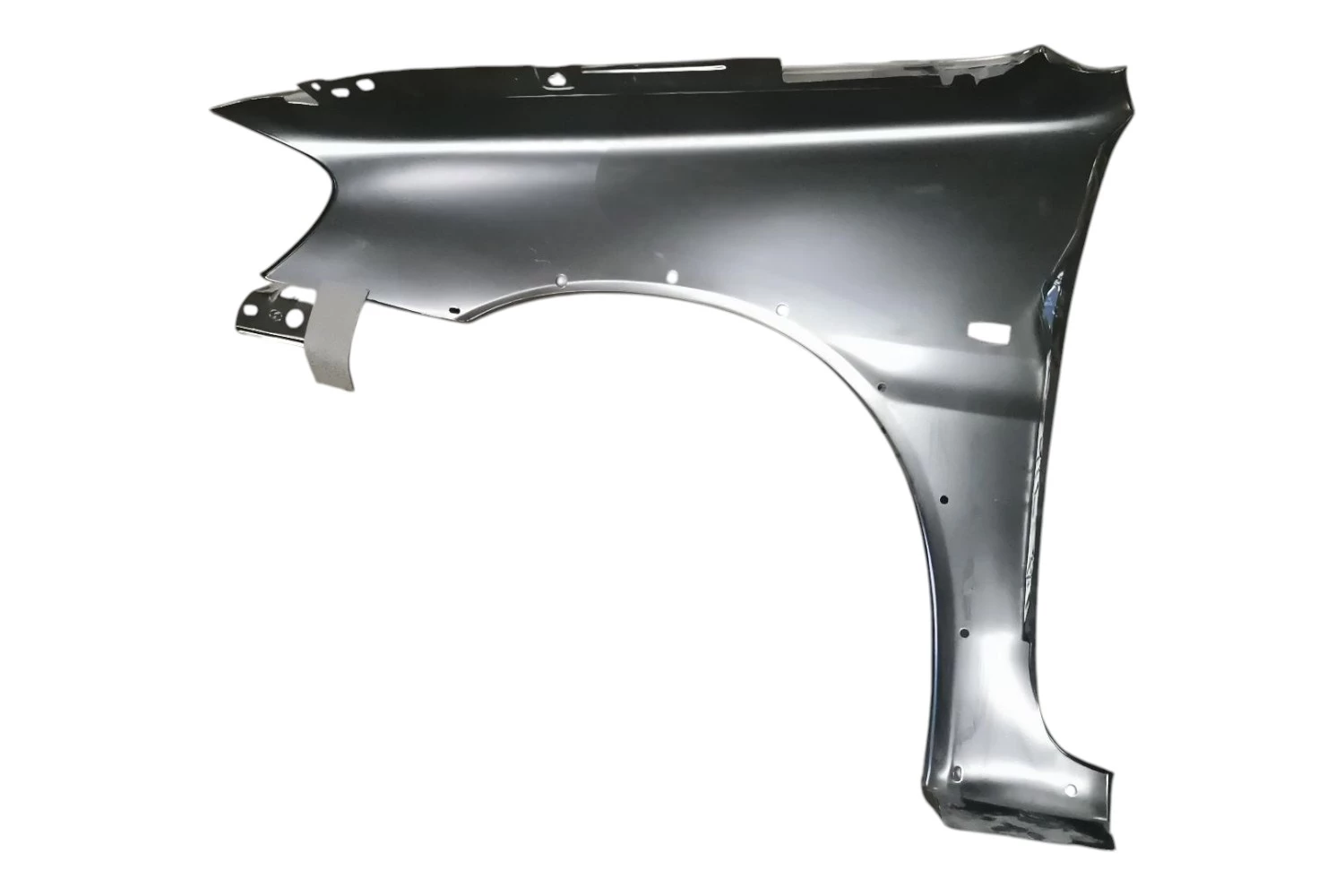 Right front fender (C83CF)