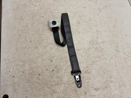 Seat belt center rear 8975V9