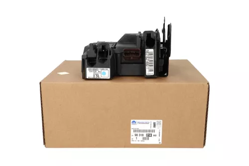  C122EN - ENGINE COMPARTMENT FUSE BOX/BGPA JL09-00 JL0900 (C122EN)