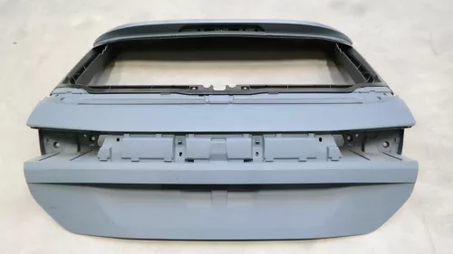  C67PB - SW BREAK/ R8/ WITH AND WITHOUT ELECTRICALLY OPERATED TAILGATE/ (C67PB)