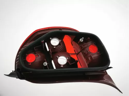 T1/ SEDAN/ ON SCREEN/ 9632646780 9651263180 89033071