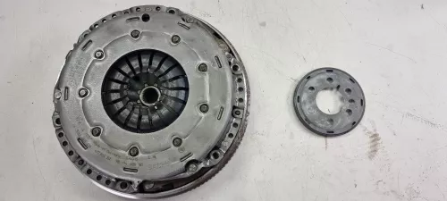 PSA / Stellantis T9/ B 1.2 12V HNY HN02 EB2DTS THP TURBO/ SACHS 102294001647 (0000323945)