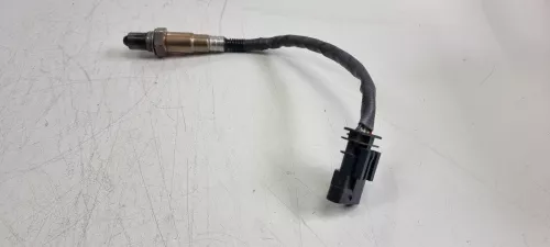 BT 1.2 12V HN05 EB2ADTS/ FIRST TOP IN CATALYST/ BOSCH