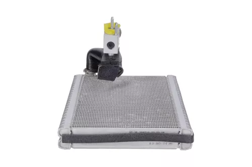 PSA / Stellantis T3 B9/ DIESEL + ON-OFF AIR CONDITIONING/ COOLANT 1234YF/ SEE (0000353157)