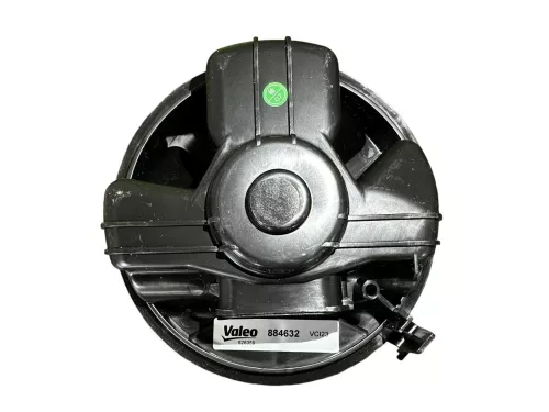 WITH AIR CONDITIONING/ VALEO 715221 871030H011 87103-0H011/ SEE 6441V0