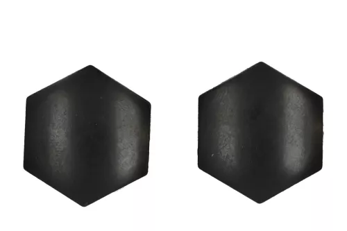 PSA / Stellantis BLACK CAP ON WHEEL BOLT / WRENCH SIZE 17 / SEE 16074052XT (0000370381)