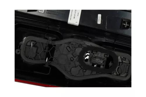 BUS/ COMPLETE/ VARROC 00197251-01 0019725101 A002ZH/ SEE