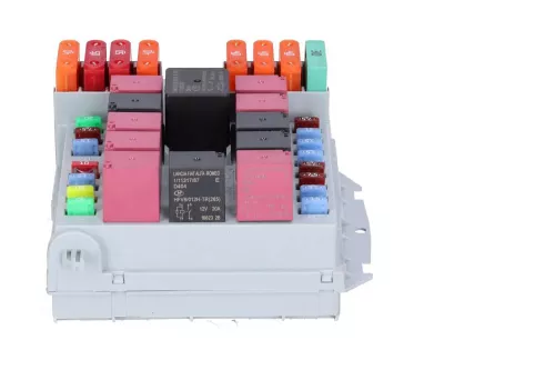 PSA / Stellantis BSM/ T3/ FUSE BOX UNDER HOOD 1388595080/ SEE (0000375121)