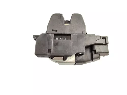 PSA / Stellantis SEDAN/ INTERIOR LOCK/ 3-PIN CONNECTOR/ 9671153580/ SEE 8719G6 (0000375208)