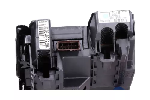 PSA / Stellantis FUSE BOX IN THE ENGINE COMPARTMENT/BGPA JL03-00 JL0300 (0000379242)