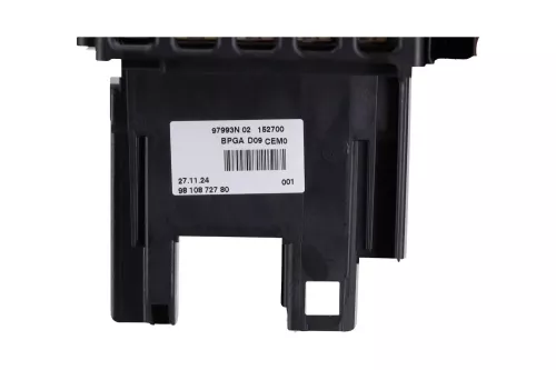 FUSE BOX/ ON BATTERY/ FOR HANDBRAKE/ BPGA MODULE INTERNAL