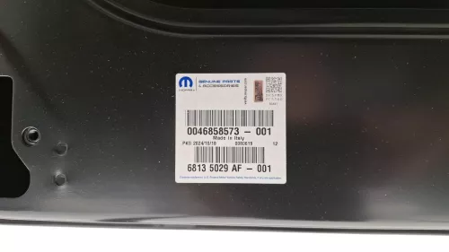 PSA / Stellantis T3/ RA/ RAISED ROOF/ HEIGHT 1900MM/ NO WINDOWS/ 68135029AF (0000384184)