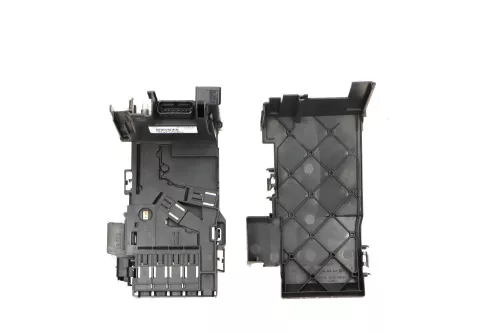 PSA / Stellantis FUSE BOX/ ON BATTERY/ FOR HANDBRAKE/ BPGA MODULE INTERNAL (0000387399)