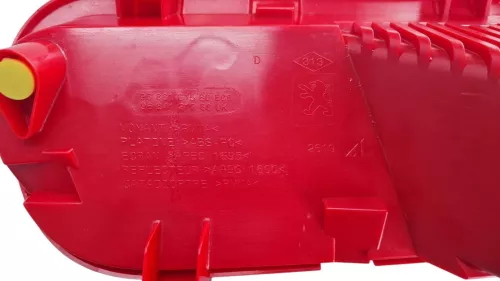 PSA / Stellantis IN REAR BUMPER RIGHT / 9686161580 9684121280 / SEE 6351JK (0000388065)