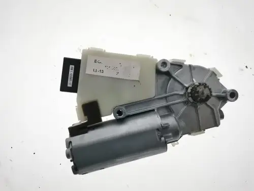 SW MOTOR DAK GEMONTEERD AAN FRAME/ VALEO 404424 WEBASTO