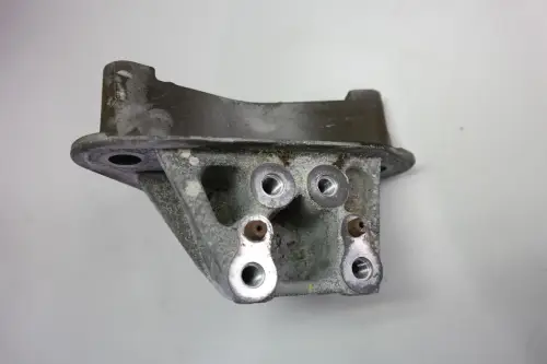 HDIF 2.7 V6 24V UHZ DT17TED4/ STEUN OP MOTOR/ ZIE.182129 RP